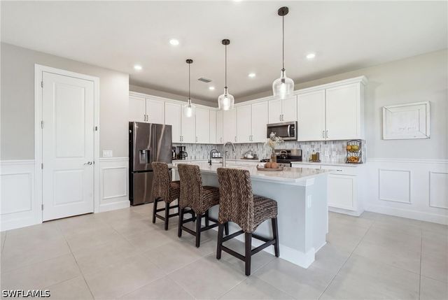 20179 Napa LOOP, Estero, FL 33928