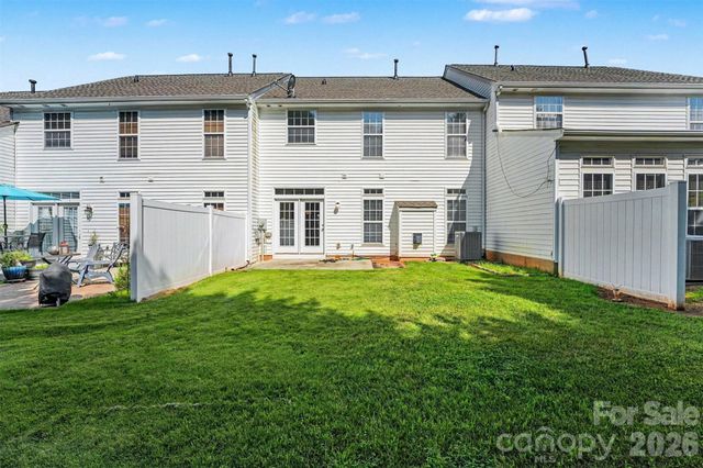 107 S Arcadian Way, Mooresville, NC 28117
