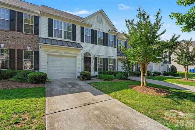 107 S Arcadian Way, Mooresville, NC 28117