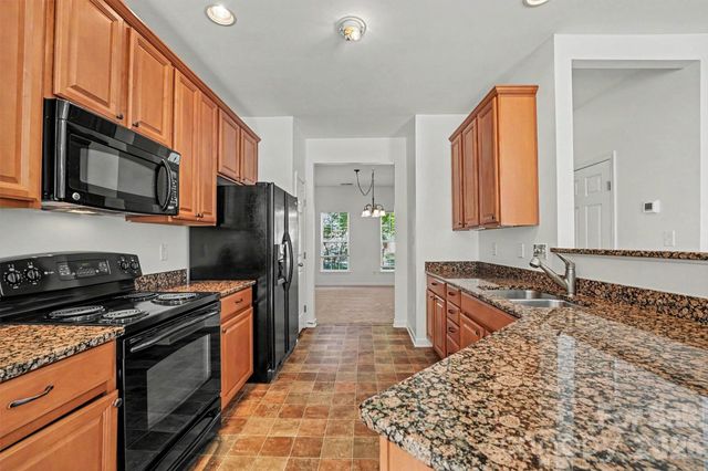 107 S Arcadian Way, Mooresville, NC 28117