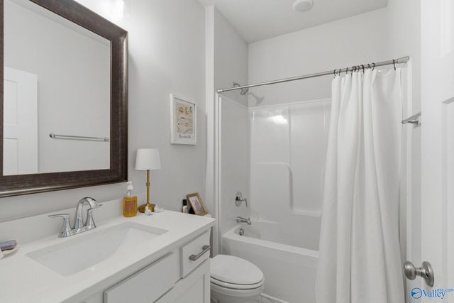 6526 Oak Meadow Drive, Owens Cross Roads, AL 35763