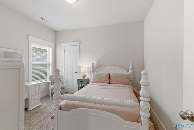 6526 Oak Meadow Drive, Owens Cross Roads, AL 35763