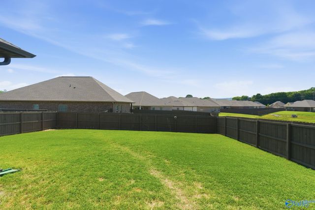 6526 Oak Meadow Drive, Owens Cross Roads, AL 35763