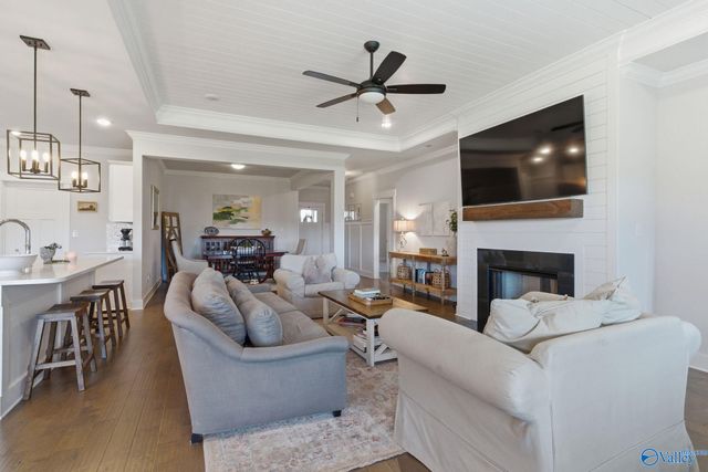 6526 Oak Meadow Drive, Owens Cross Roads, AL 35763