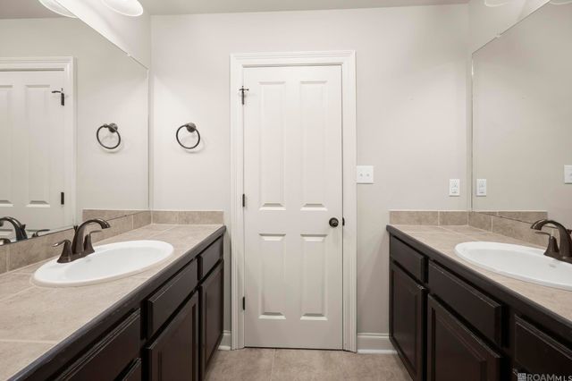 36437 Dutchtown Gardens Ave, Geismar, LA 70734