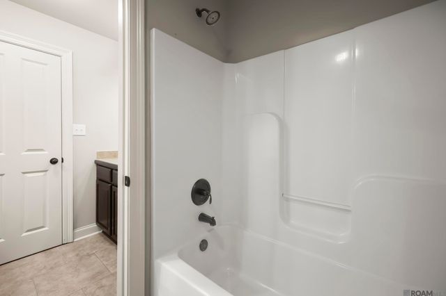 36437 Dutchtown Gardens Ave, Geismar, LA 70734