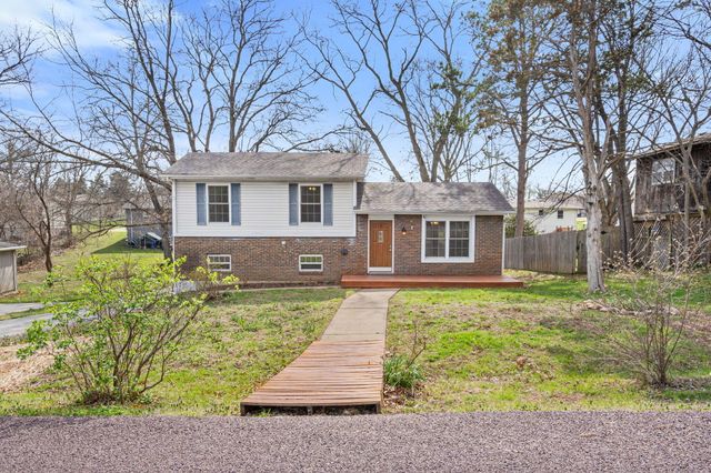 2004 N SOUTHWEST CT, Columbia, MO 65202