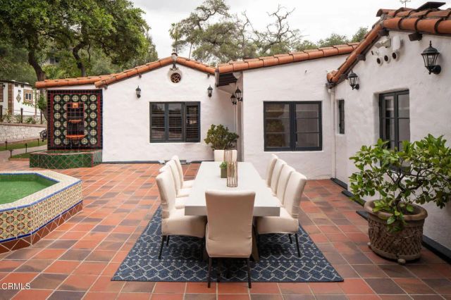 201 La Vereda Road, Pasadena, CA 91105