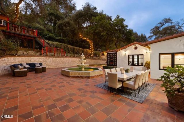 201 La Vereda Road, Pasadena, CA 91105