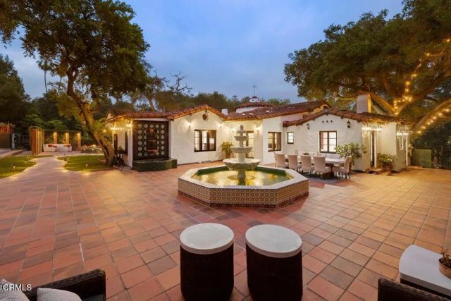 201 La Vereda Road, Pasadena, CA 91105