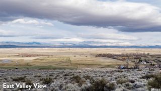 2527 Eagle Ridge Road, Genoa, NV 89411
