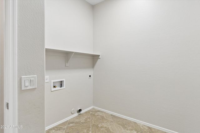 33849 N 43RD Street, Cave Creek, AZ 85331