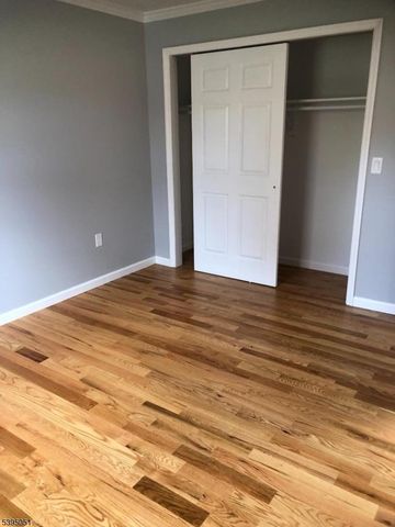 5 Warren Ln, Liberty Twp., NJ 07838