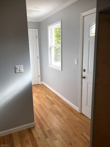 5 Warren Ln, Liberty Twp., NJ 07838