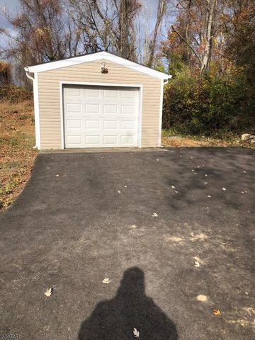 5 Warren Ln, Liberty Twp., NJ 07838