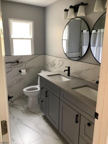 5 Warren Ln, Liberty Twp., NJ 07838