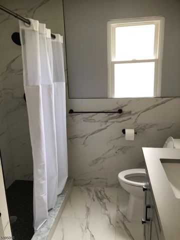 5 Warren Ln, Liberty Twp., NJ 07838