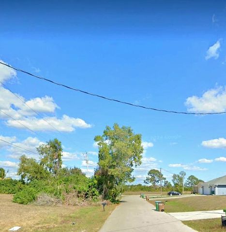 4168 NE 9th Place, Cape Coral, FL 33909