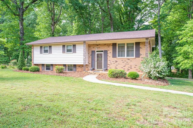 234 Suncrest Road, Cherryville, NC 28021