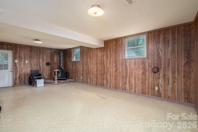 234 Suncrest Road, Cherryville, NC 28021