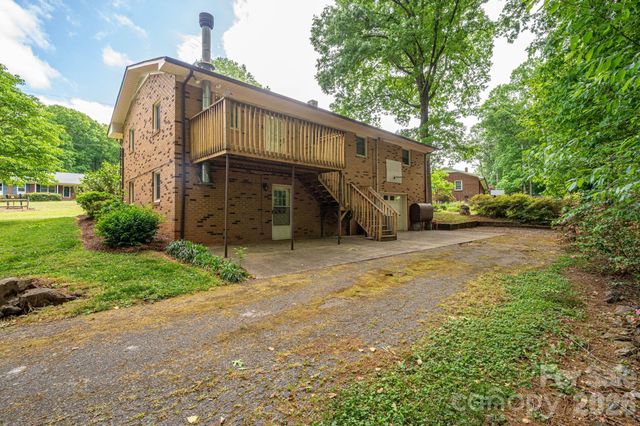 234 Suncrest Road, Cherryville, NC 28021