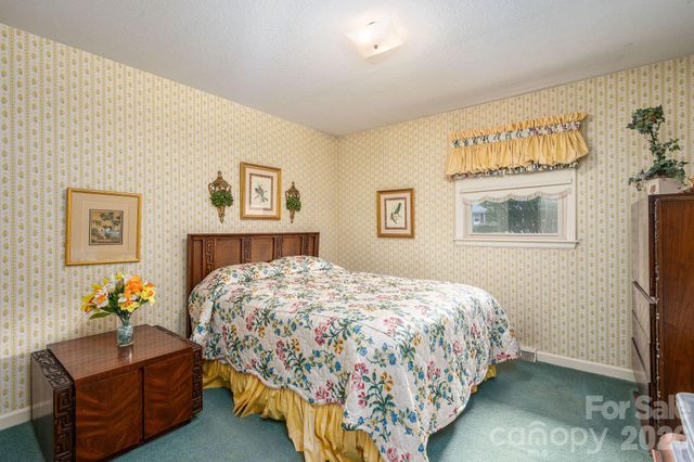 234 Suncrest Road, Cherryville, NC 28021