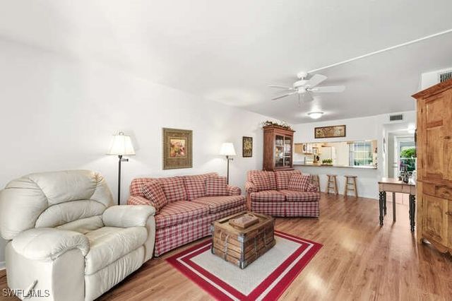 2596 Kings Lake BLVD 5-103, Naples, FL 34112