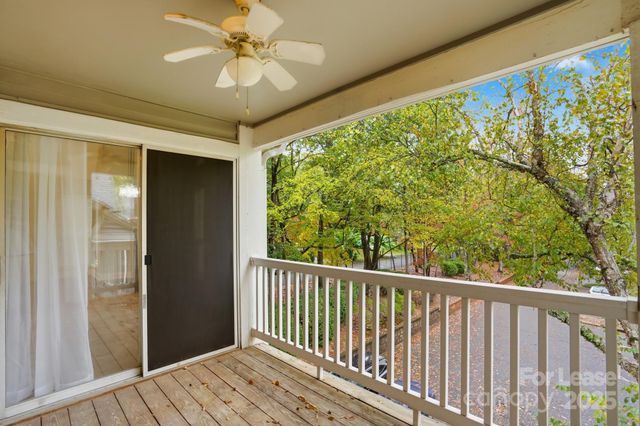 2500 Cranbrook Lane 11, Charlotte, NC 28207