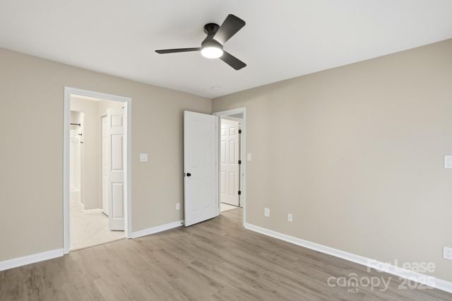 2500 Cranbrook Lane 11, Charlotte, NC 28207