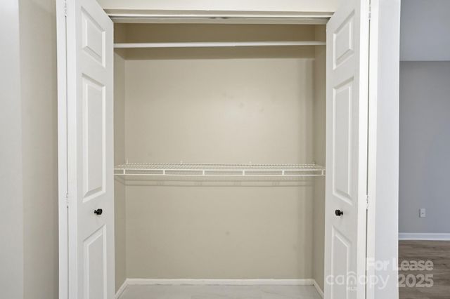 2500 Cranbrook Lane 11, Charlotte, NC 28207