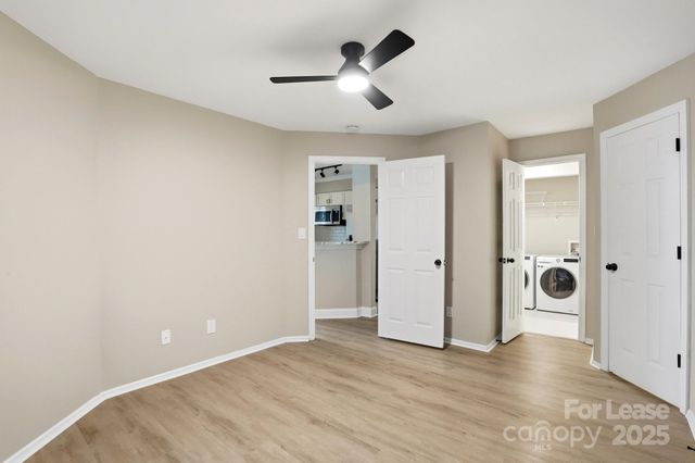 2500 Cranbrook Lane 11, Charlotte, NC 28207