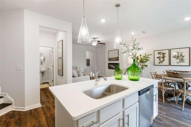 333 Yukon Drive 62, Conyers, GA 30094