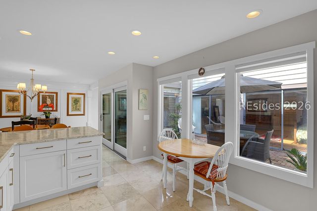 21 Calibogue Cay Rd Apt 363, Hilton Head Island, SC 29928