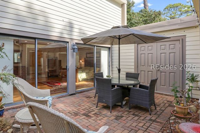 21 Calibogue Cay Rd Apt 363, Hilton Head Island, SC 29928