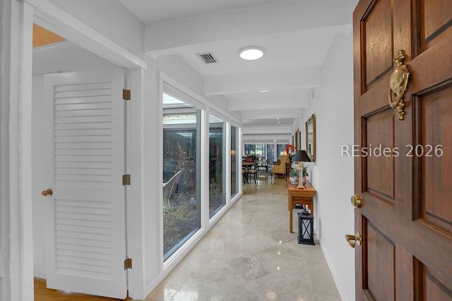 21 Calibogue Cay Rd Apt 363, Hilton Head Island, SC 29928