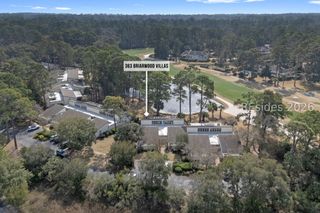21 Calibogue Cay Rd Apt 363, Hilton Head Island, SC 29928