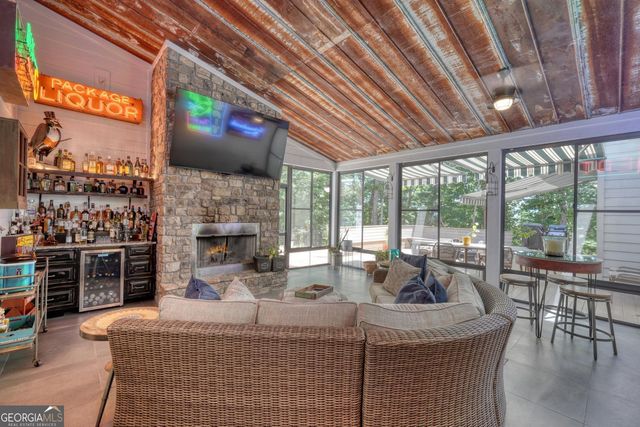 392 Mustang Trail, Blairsville, GA 30512