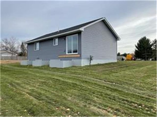 365 Paperjack Drive, New Richmond, WI 54017