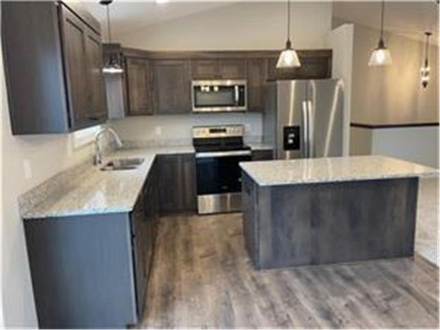 365 Paperjack Drive, New Richmond, WI 54017