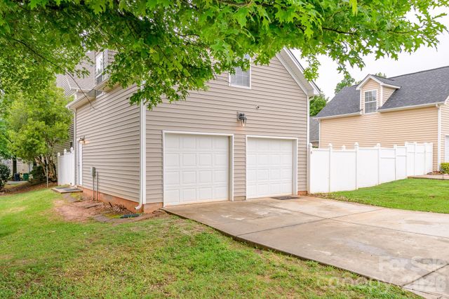 10732 Trolley Run Drive, Cornelius, NC 28031