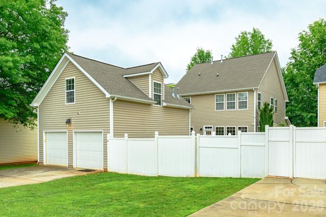 10732 Trolley Run Drive, Cornelius, NC 28031
