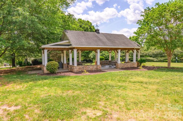 10732 Trolley Run Drive, Cornelius, NC 28031
