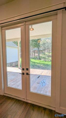 1409 Dug Hill Road, Brownsboro, AL 35741