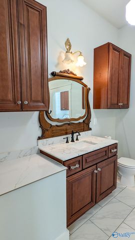 1409 Dug Hill Road, Brownsboro, AL 35741