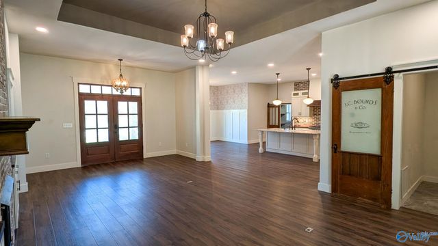 1409 Dug Hill Road, Brownsboro, AL 35741