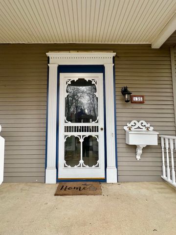 135 Budlong Street, Hillsdale, MI 49242