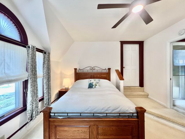 135 Budlong Street, Hillsdale, MI 49242