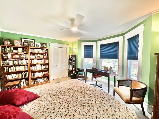 135 Budlong Street, Hillsdale, MI 49242