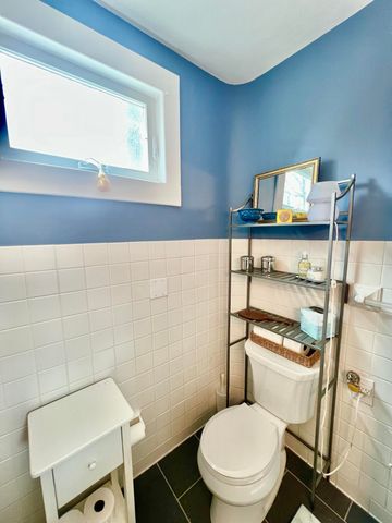 135 Budlong Street, Hillsdale, MI 49242