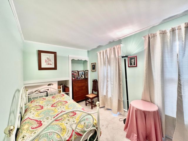 135 Budlong Street, Hillsdale, MI 49242